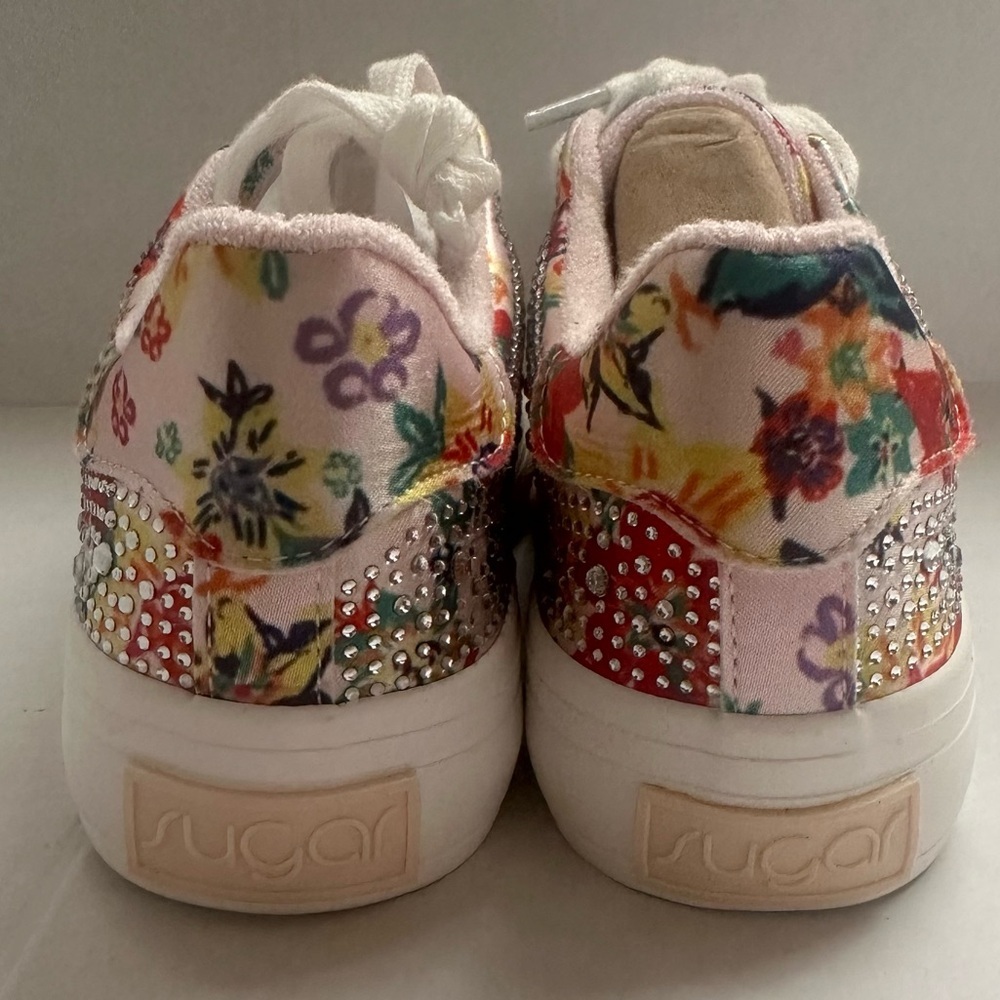 Sugar Women's Multicolor Floral Sneakers zise 6M - Picture 2 of 9